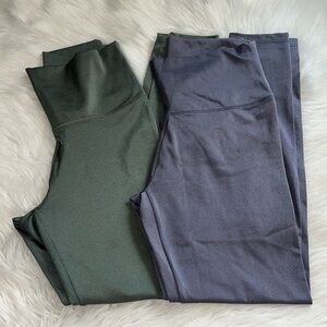 Bundle of Aerie metallic leggings M